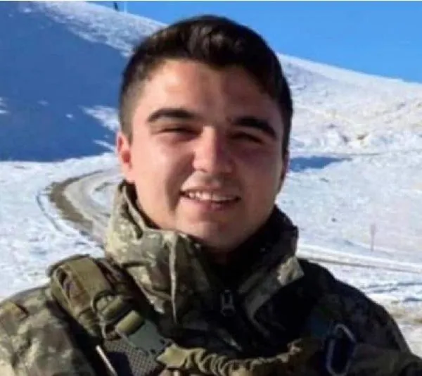 MSB acı haberi duyurdu: Van'da teröristlerin yola döşediği patlayıcının infilak etmesiyle bir asker şehit oldu-1