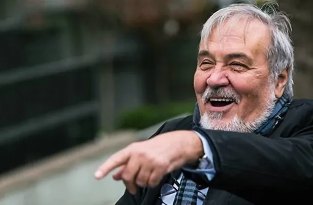 İlber Ortaylı'nın askerlik fotoğrafı sosyal medyayı salladı! O detay dikkatlerden kaçmadı-1