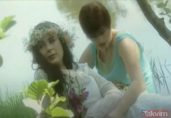 Emel Müftüoğlu’ndan çarpıcı açıklamalar! “Şimdiki aklım olsa o klibi çekmezdim” dedi itirafları peş peşe sıraladı - 7