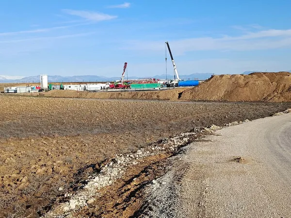 terorun-kokunun-kazindigi-katodan-mujdeler-yolda-petrol-denizi-gibi-1688534715226.jpg Terörün kökünün kazındığı Kato'dan müjdeler yolda: Petrol denizi gibi...! 40 yıldır girilmeyen 36 köy yerleşime açılıyor-8