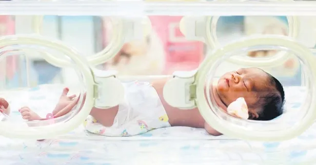 "Yenidoğan çetesi" hakim karşısında!