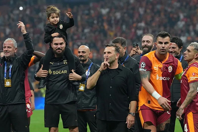Spor yazarları Galatasaray'ın Liverpool zaferini değerlendirdi! "Enerji patlaması" - 20