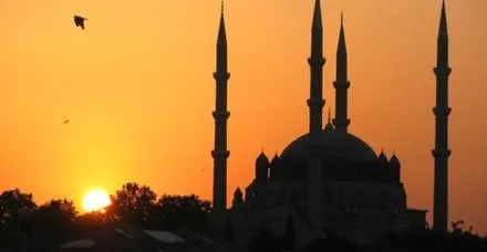 Artvin bayram namazı saat kaçta? İşte 2019 Diyanet Artvin Ramazan Bayramı namazı vakti…