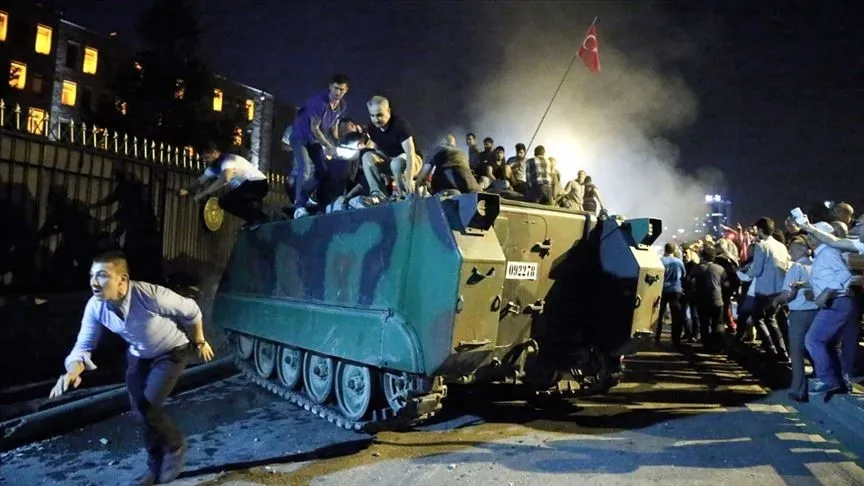 etkinlikler-81-ilde-1-ay-surecek-15-temmuz-ihanetinin-10-yilinda-ozel-calisma-1779747770652.jpeg Etkinlikler 81 ilde 1 ay sürecek! 15 Temmuz ihanetinin 10. yılında özel çalışma-4