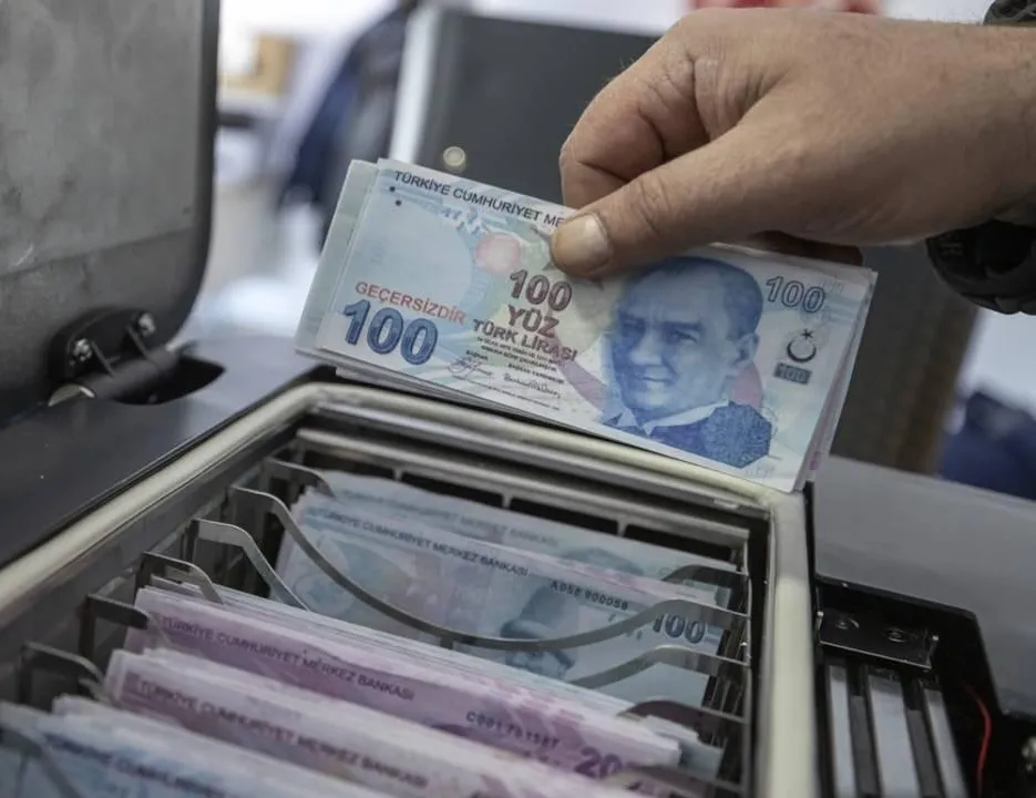 15.3 milyon emekliye 41.3 milyar lira