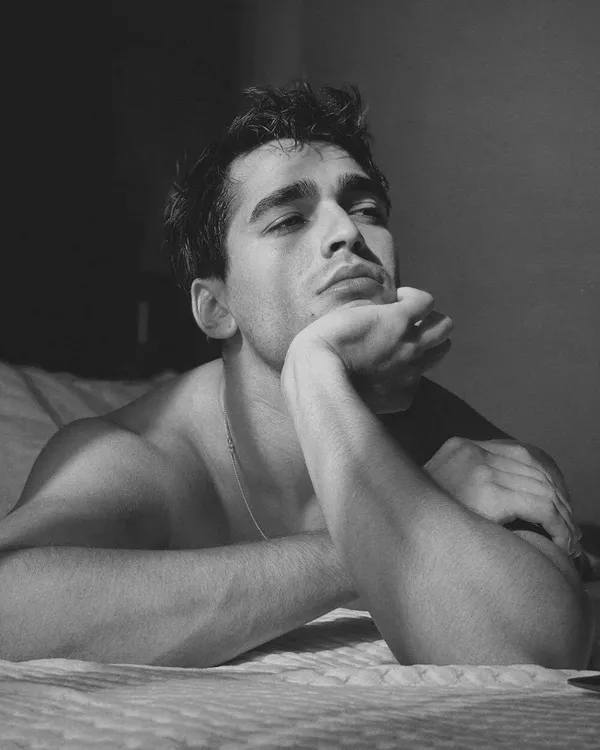 afra-saracoglu-ve-mert-ramazan-demir-fena-aska-geldi-cicegi-burnunda-cift-bu-sefer-gizlemedi-iste-o-paylasim-1686864354461.jpeg Afra Saraçoğlu ve Mert Ramazan Demir fena aşka geldi: Çiçeği burnunda çift bu sefer gizlemedi!-4