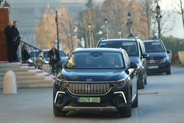 Erdoğan’dan Orban’a TOGG!