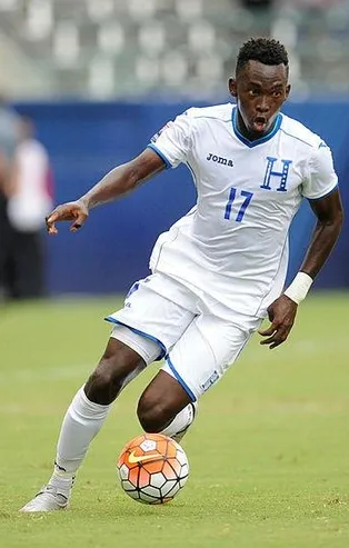 Elis’in imzası an meselesi