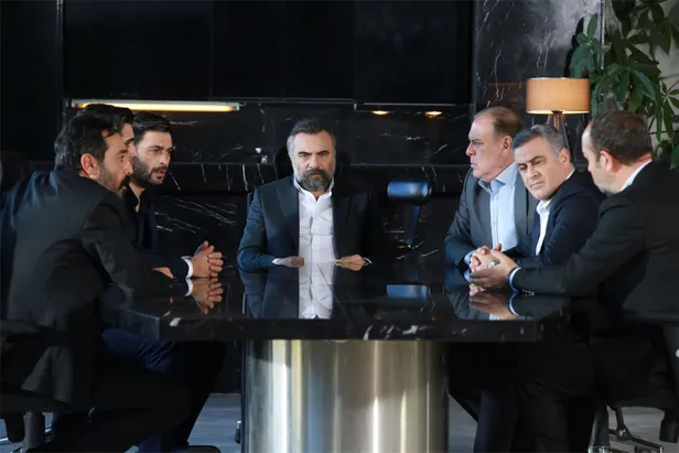 edhoda-cakirbeyli-ailesi-aci-bir-kayip-veriyor-altinci-sezonda-tozu-dumana-katacak-3-isim-1601123470072.jpg EDHO'da Çakırbeyli ailesi acı bir kayıp veriyor! Altıncı sezonda tozu dumana katacak 3 isim...-8