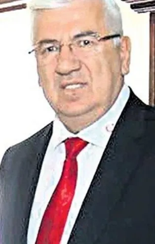 CHP'li Ergene Belediye Başkanı Rasim Yüksel'in cinsel tacizde bulunduğu spiker yaşananları anlattı: Göğüslerime dokunup zorla...