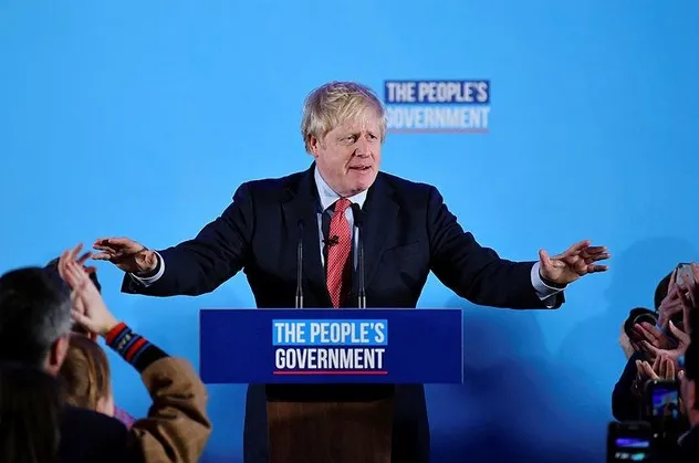 İngiltere'de seçimin galibi Johnson Brexit için tarih verdi