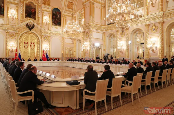 Başkan Erdoğan'ın Rusya ziyaretinden dikkat çeken kareler - 18