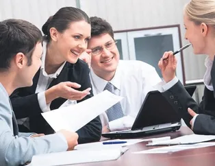 Denetmenler sahaya indi