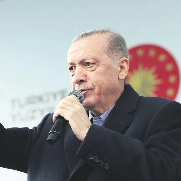 Batı talimat veriyor