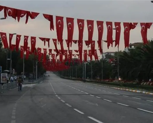 İstanbullular dikkat! Bugün bu yollar trafiğe kapalı