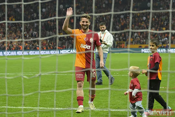 Mertens durdurulamıyor! Süper Lig'i kasıp kavurdu, Harry Kane'i de geçti... 37 yaşında Avrupa'ya damga vurdu - 1