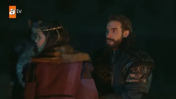 destan-2-bolum-fragmani-yayinlandi-dag-soyler-gok-dinlesin-biz-kole-degiliz-1637697056012.jpg Akkız haykırdı! Destan 2. bölüm fragmanı yayınlandı: "Dağ söyler, Gök dinlesin! Biz köle değiliz!"-4