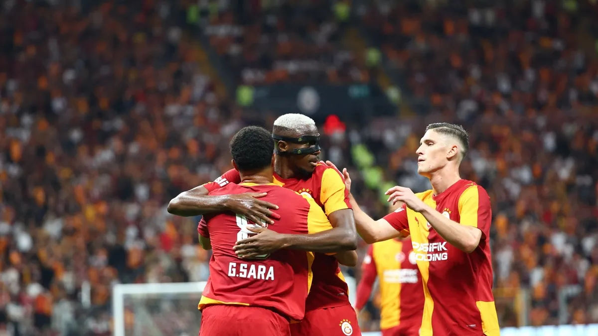6 gol var kazanan yok! Galatasaray - Rennes: 3-3