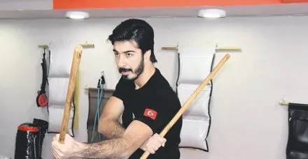 Dünya starlarını koruyan Süleyman Kocabıyık Cumhur İttifakı'nın İzmir Narlıdere adayı oldu