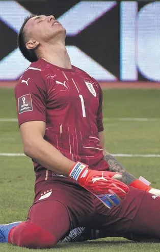 Kaybedilen Bolivya maçındaki kötü performansı sonrası Muslera Uruguaylılar'ı çıldırttı!