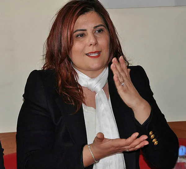 CHP'li Aydın Büyükşehir Belediye Başkanı Özlem Çerçioğlu'ndan tetikçi gazetecisine görülmemiş kıyak-2