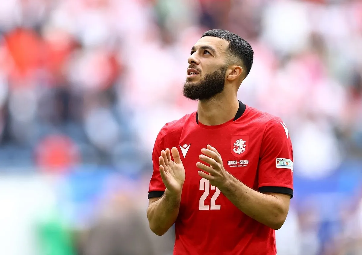 Galatasaray'dan transfer çıkarması! İki yıldız bitecek - 25