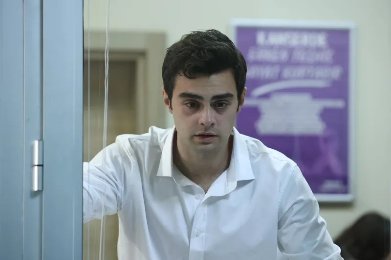 kardeslerim-117-bolum-nefes-kesecek-eren-ailesi-bir-kez-daha-kayipla-sinaniyor-1708068603781.jpg Kardeşlerim 117. bölüm nefes kesecek: Eren ailesi bir kez daha kayıpla sınanıyor!-4