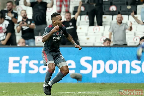 Beşiktaş'a bir sakatlık şoku daha! Mert Günok'tan sonra Alex Teixeira... - 7