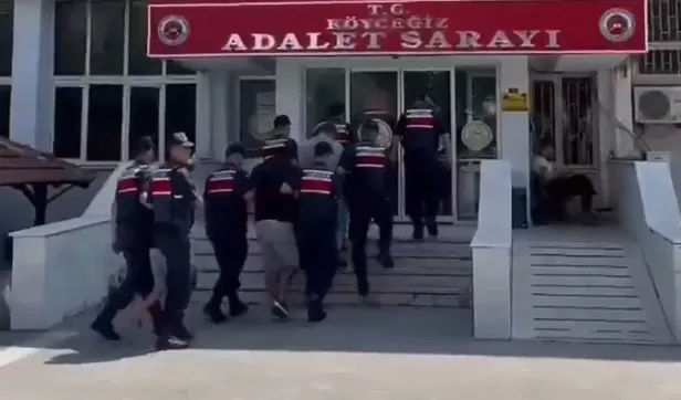 gocmen-kacakcilarina-operasyon-85-organizator-yakalandi-1695475026948.jpg Göçmen kaçakçılarına operasyon: 85 organizatör yakalandı-1