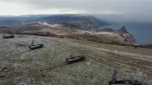 son-dakika-abd-ile-rusya-karsi-karsiya-karadenizde-sular-isindi-1611908981093.jpg SON DAKİKA: ABD ile Rusya karşı karşıya! Karadeniz'de sular ısındı-5