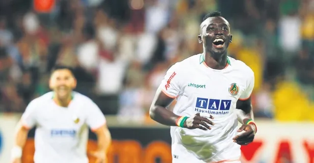 Papiss Cisse: Beşiktaş ile görüştüm