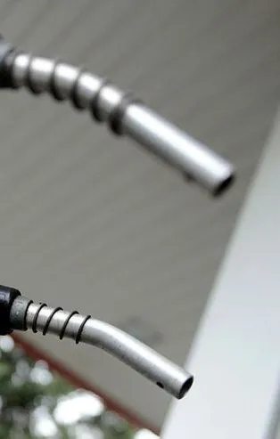 Benzine bir indirim daha geldi