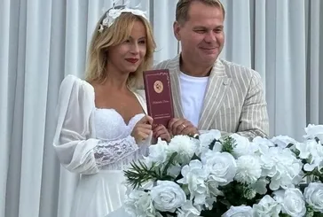 23 yıllık eşinden boşanmıştı! Orhan Gencebay’ın oğlu Altan Gencebay yeniden evlendi! Babasını nikahına davet etmedi