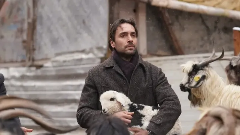 tasacak-bu-deniz-bu-aksam-27-subat-var-mi-tasacak-bu-deniz-bu-hafta-yok-mu-1772175562583.jpg TRT 1 yayın akışı değişti: Taşacak Bu Deniz 20. bölüm bu akşam ekrana gelmeyecek-2