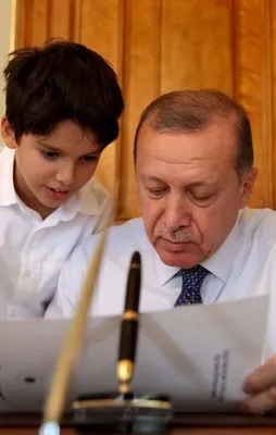 Cumhurbaşkanı Erdoğan'dan mesai fotoğrafları