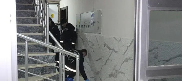 Konya’da boşanacağı eşinin evini silahla bastı!