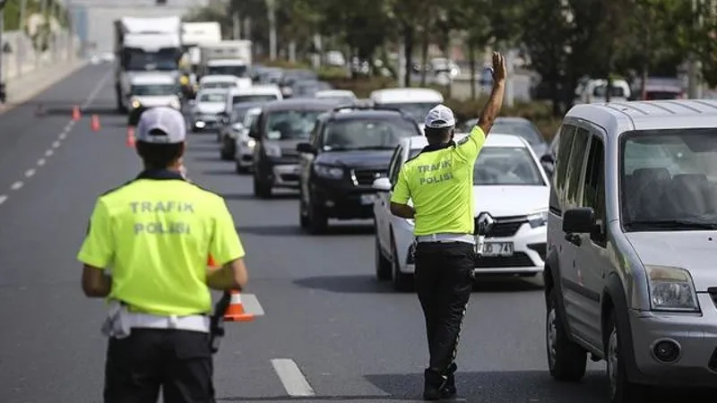 Herkese zorunlu oldu: Milyonlarca sürücü habersiz, cezalar başladı!-3