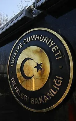 Hollanda'ya iki nota birden!