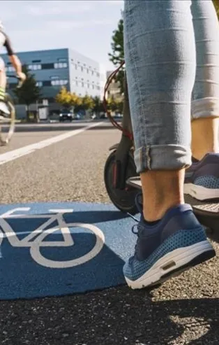 Bakan Karaismailoğlu açıkladı: Scooter'lara yeni düzenleme geliyor!