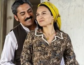 Dizide cazgır Saniye ile evli ama...