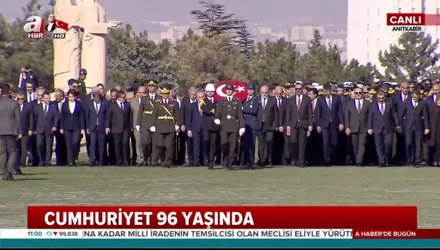 Başkan Erdoğan ve devlet erkanı 29 Ekim Cumhuriyet Bayramı dolayısıyla Anıtkabir'de