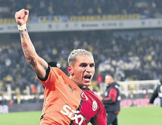 Torreira ile 2 yıl daha