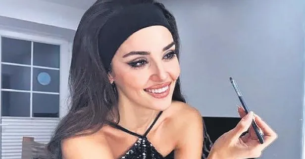 80'ler güzeli Hande Erçel pozlarına rekor beğeni!