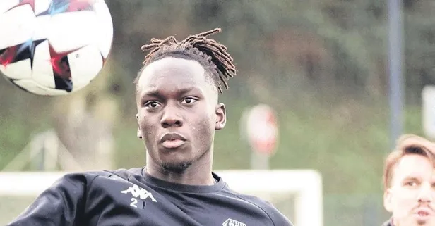 Trabzonspor'un anlaşmaya vardığı Fransız yıldız Mendy bugün geliyor!