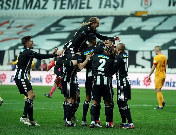 Beşikta, Fenerbahçe, Galatasaray... Süper Lig bugün unutulmaz bir heyecana sahne olacak-3