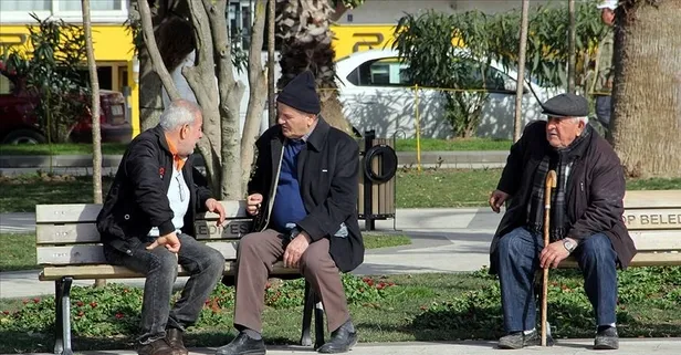 Emekli promosyonunda bankalar yarışta: Ödemeler 40 bin liraya çıktı! Nakit avans destekleriyle fırsat 90 bin TL'yi buldu