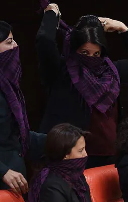 HDP meclis çalışmalarını durdurdu