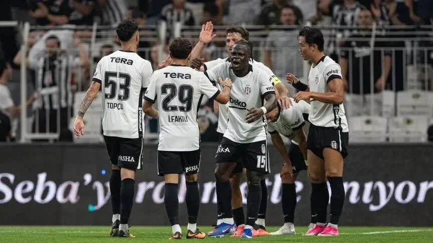 besiktas-zalgirisi-agirliyor-italianodan-farkli-11-1787207611977.jpeg Beşiktaş Zalgiris'i ağırlıyor! Italiano'dan ilk 11'de 2 değişiklik kararı-6