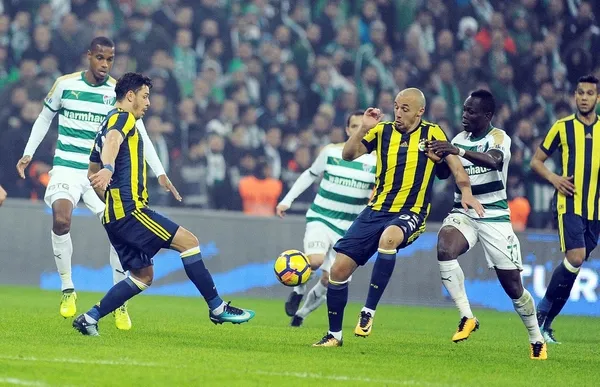 Fenerbahçe'den kritik galibiyet-6