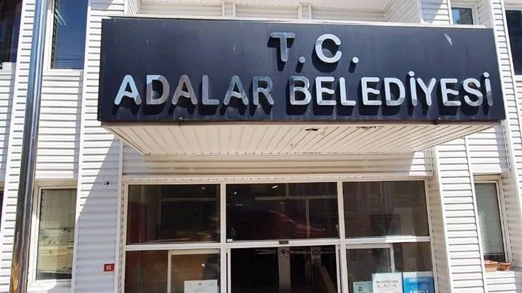 adalar-belediyesi-baskan-vekilligi-secimi-basladi-ak-parti-adayi-onde-1790151464520.jpeg Adalar Belediyesi Başkan Vekilliği seçimini AK Parti kazandı... Türkyılmaz dönemi-4